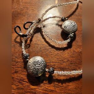 Beaded Eyeglass holder